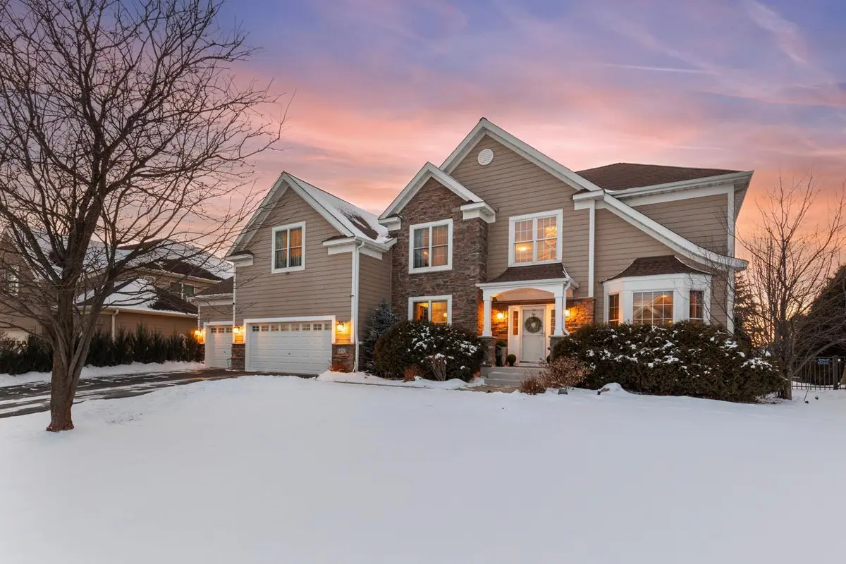 1493 Wellington WAY, Eagan, MN 55122