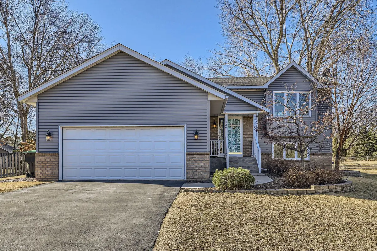 426 Forsham Lake DR, Lino Lakes, MN 55014