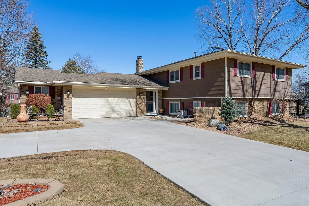 3316 E 126th ST, Burnsville, MN 55337