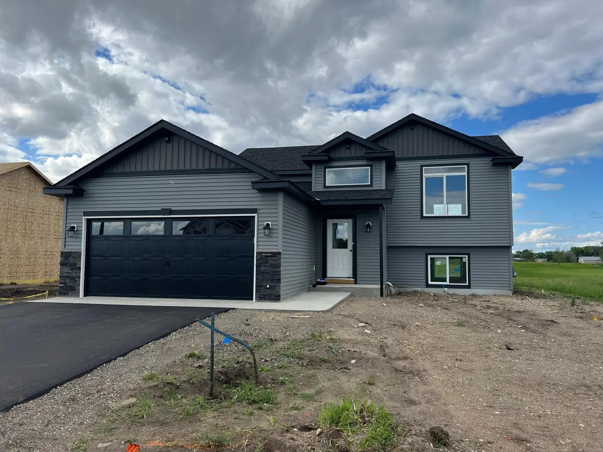 865 3rd AVE SW, Rice, MN 56329