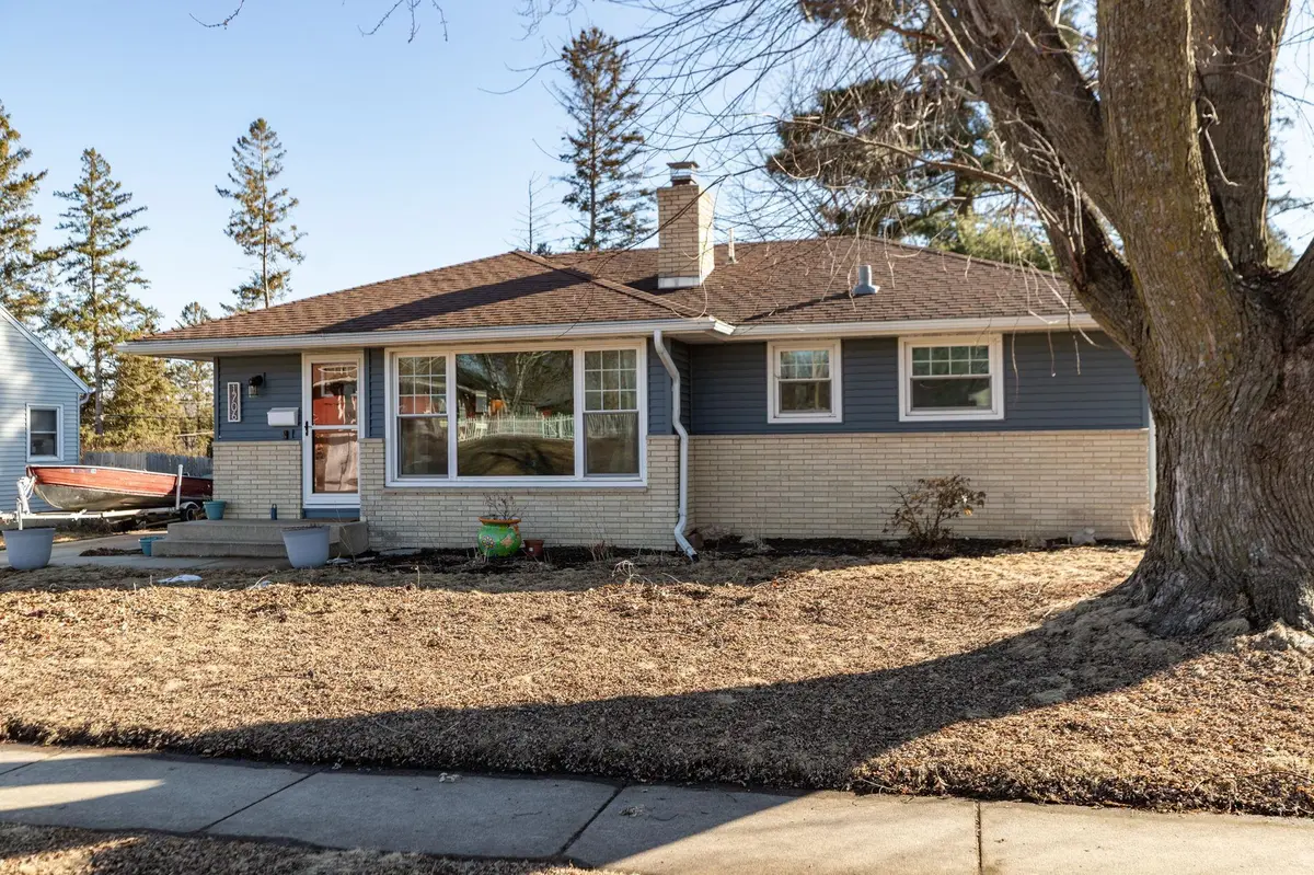 1706 28th ST NW, Rochester, MN 55901