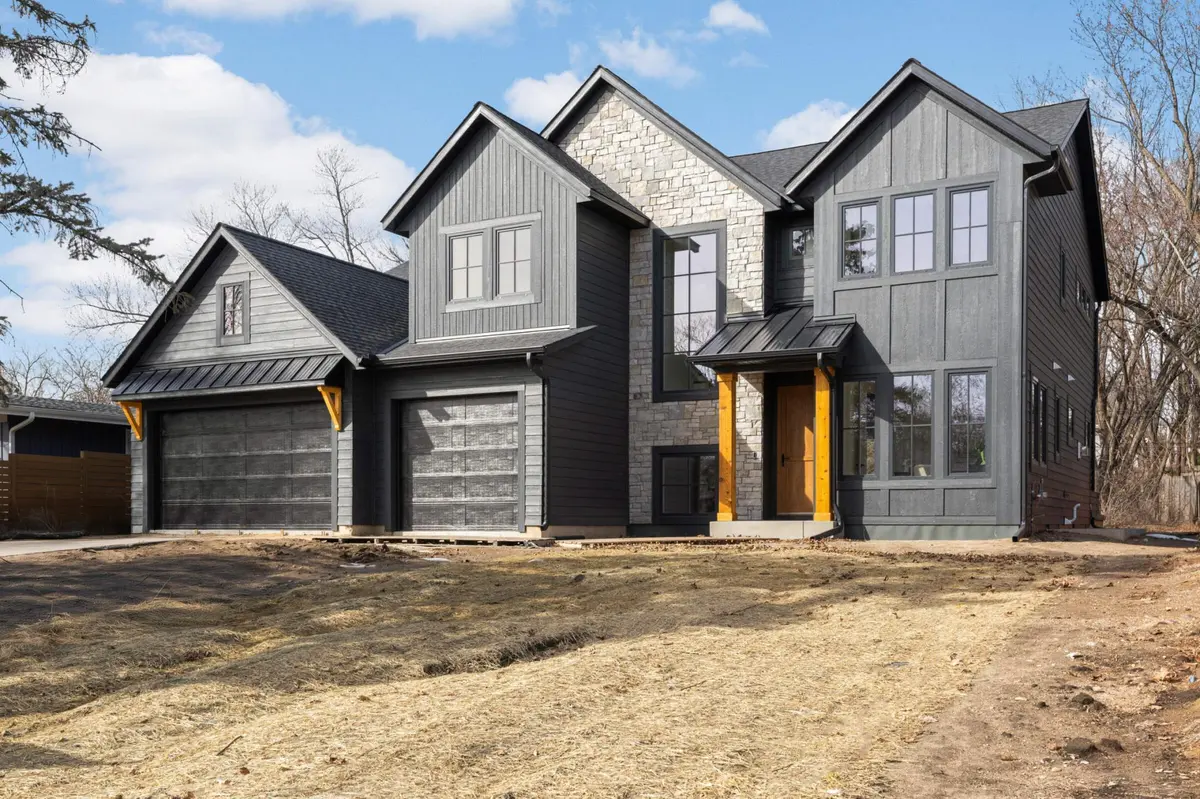 6100 Halifax AVE S, Edina, MN 55424
