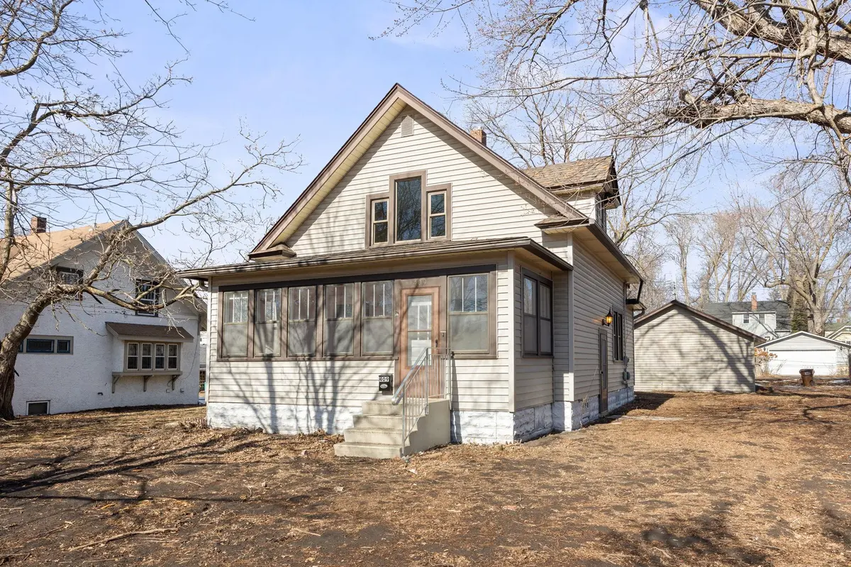 409 Division ST E, Buffalo, MN 55313