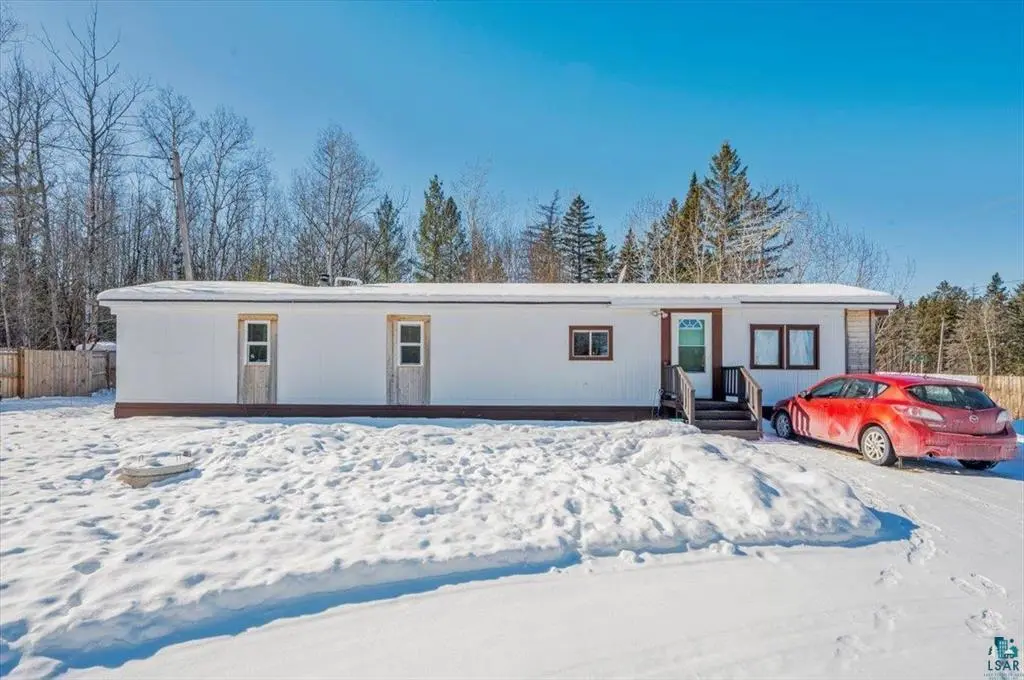 4407 S Snooky RD, Amnicon Twp, WI 54874
