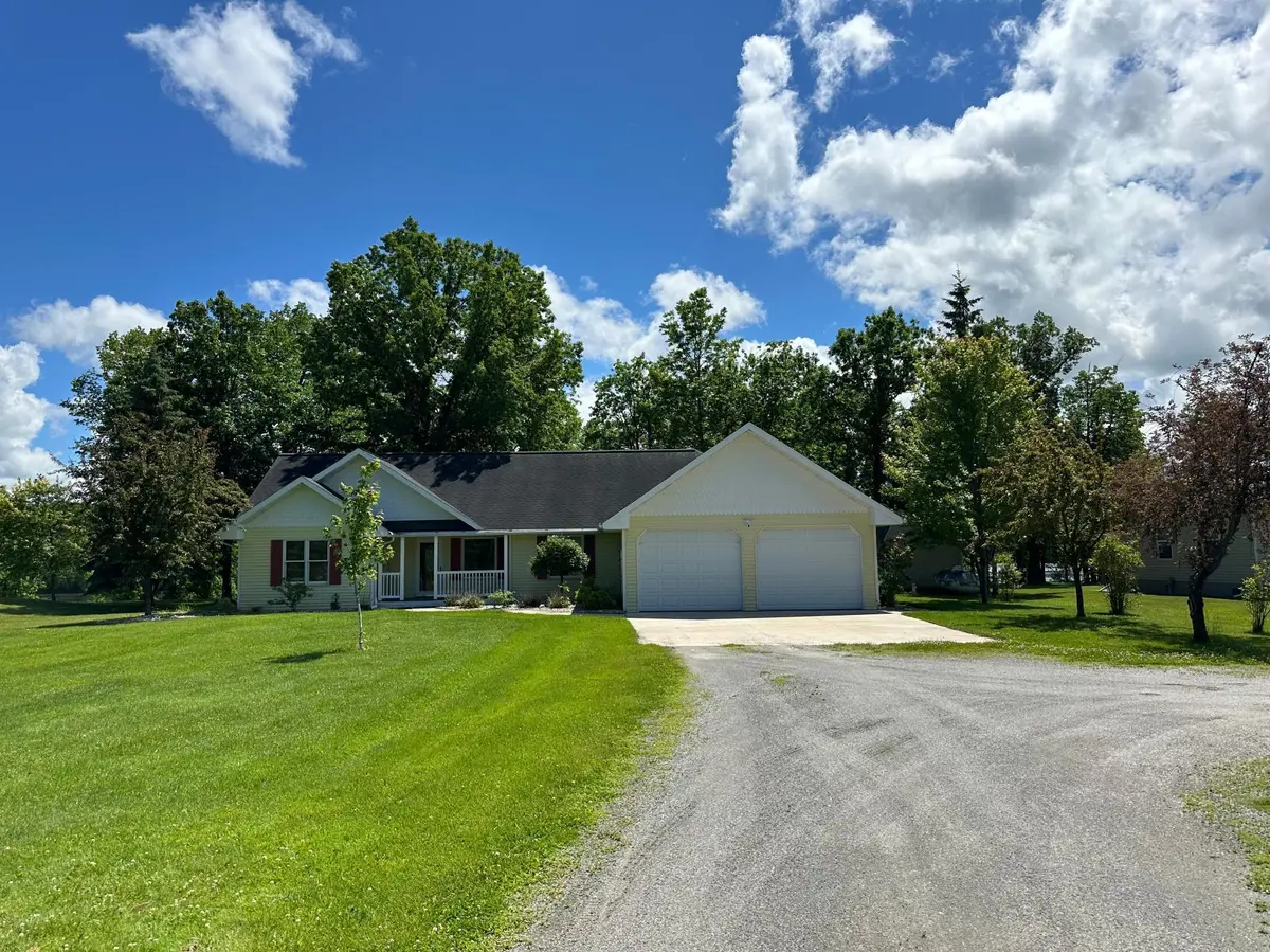 1107 Jochim DR NW, Baudette Twp, MN 56623
