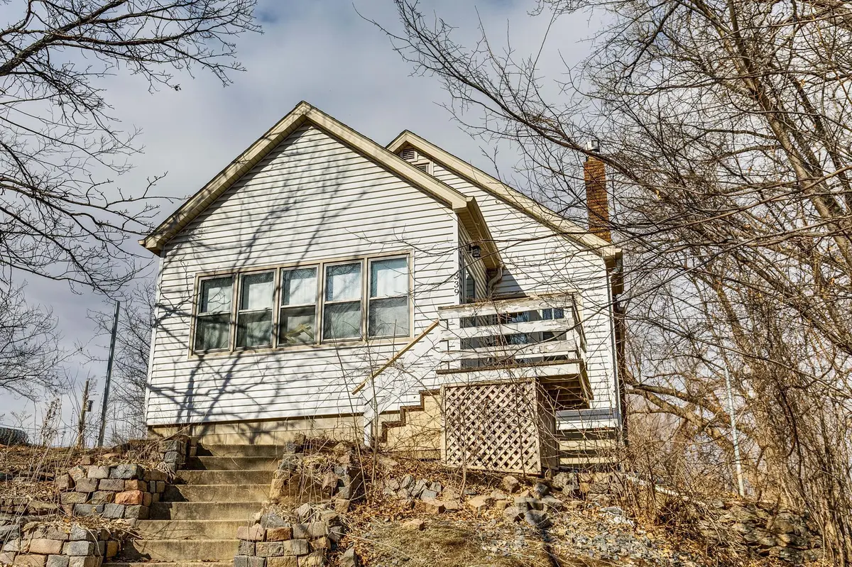 339 E Morton ST, Saint Paul, MN 55107