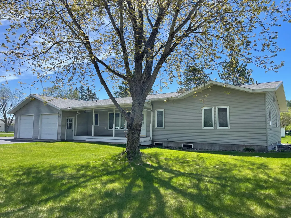 14467 Lowery DR, Little Falls, MN 56345