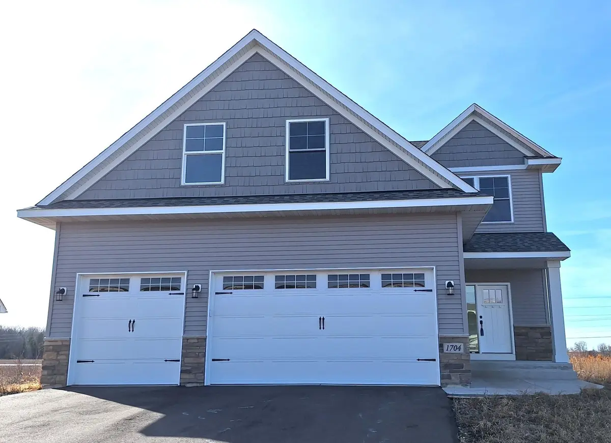 1704 10th ST NE, Buffalo, MN 55313