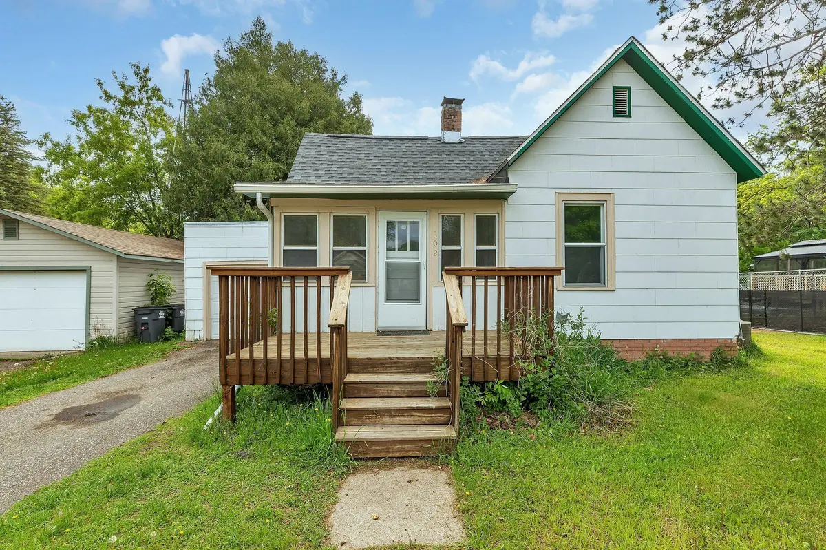 302 N Cedar ST, Onamia, MN 56359