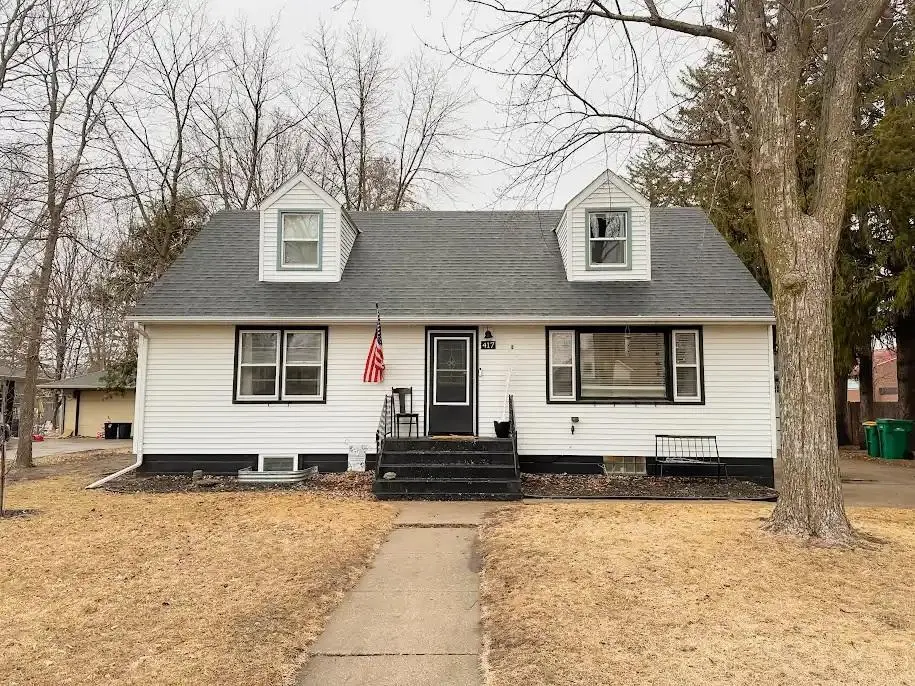 417 E 5th ST, Litchfield, MN 55355