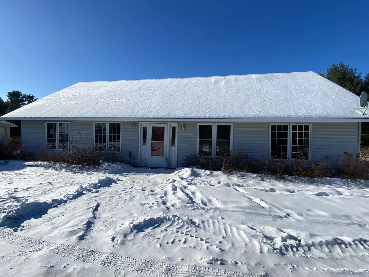444 28th ST, New Auburn, WI 54757