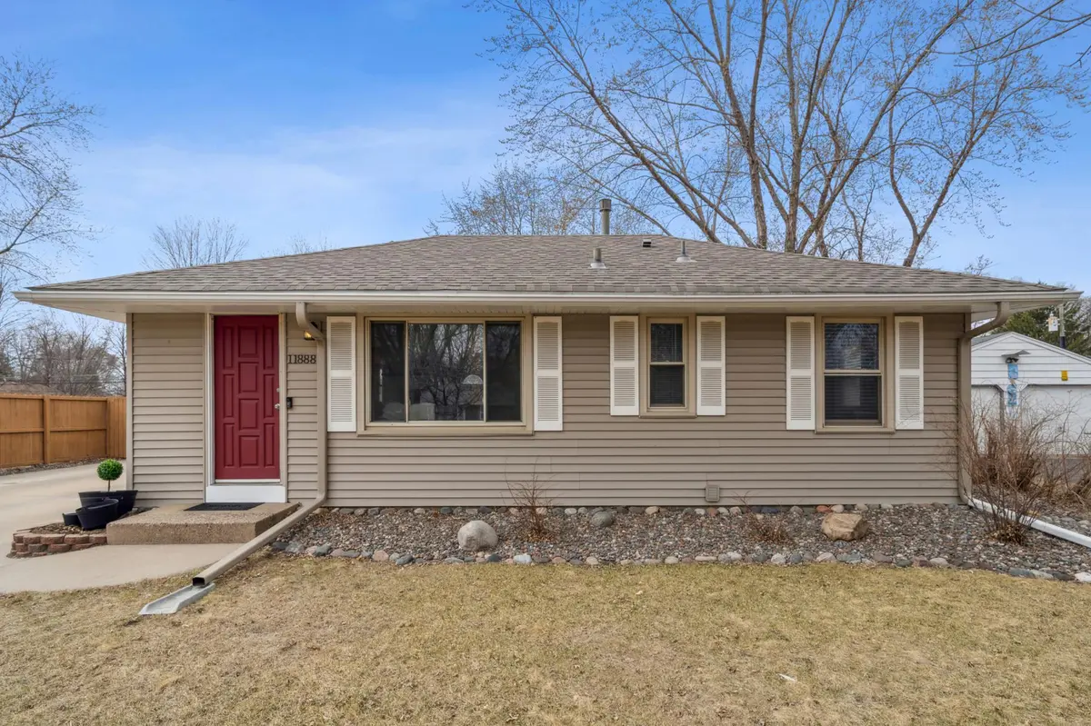 11888 Olive ST NW, Coon Rapids, MN 55448