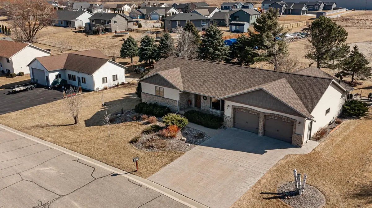 218 E Maple ST, Dover, MN 55929