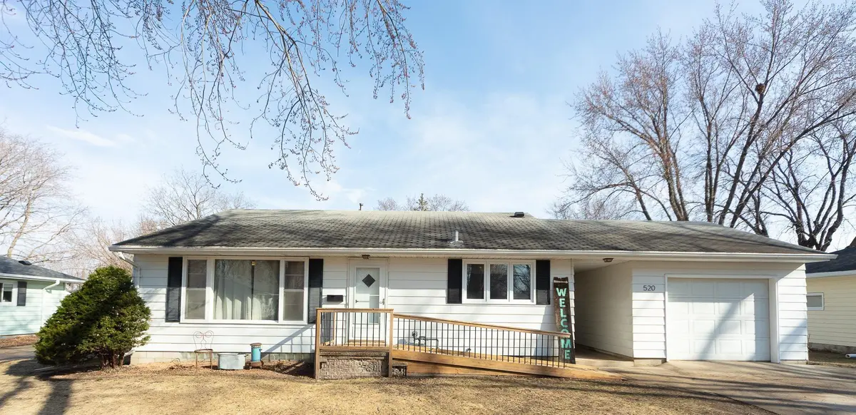 520 11th ST SE, Owatonna, MN 55060