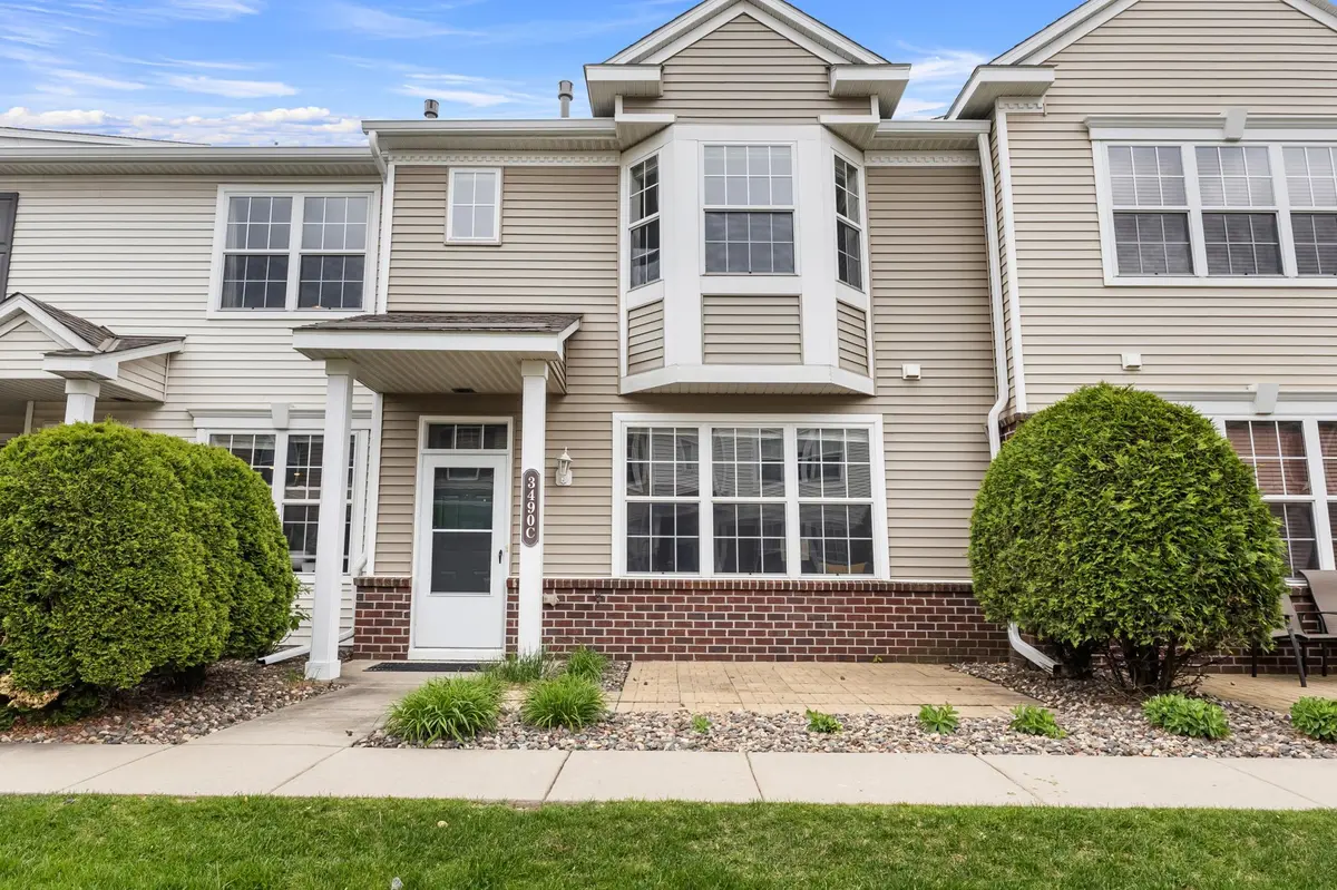 3490 Cherry LN #C, Woodbury, MN 55129