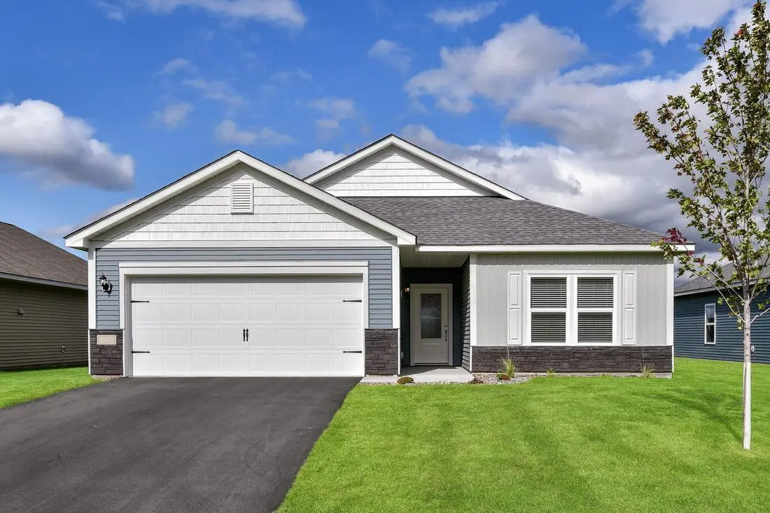 5366 395th ST, North Branch, MN 55056