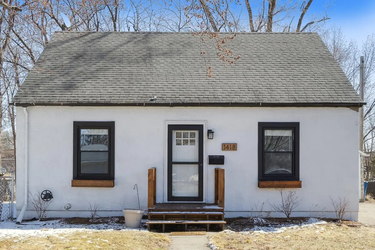1418 4th AVE, Anoka, MN 55303