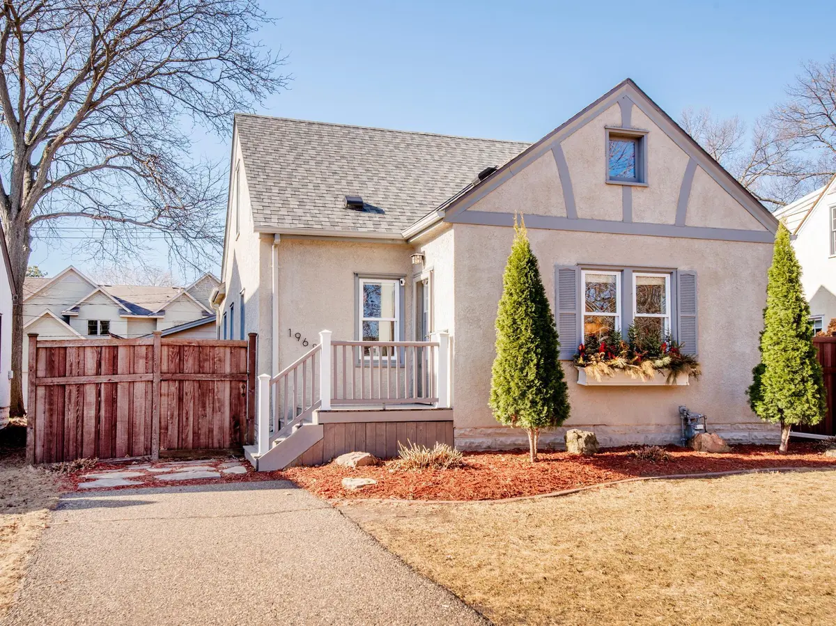 1968 Norfolk AVE, Saint Paul, MN 55116