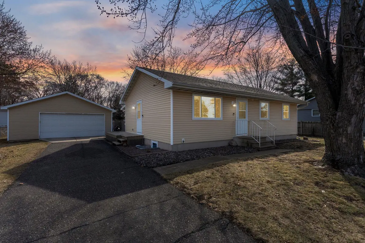 354 Baldwin AVE NW, Elk River, MN 55330