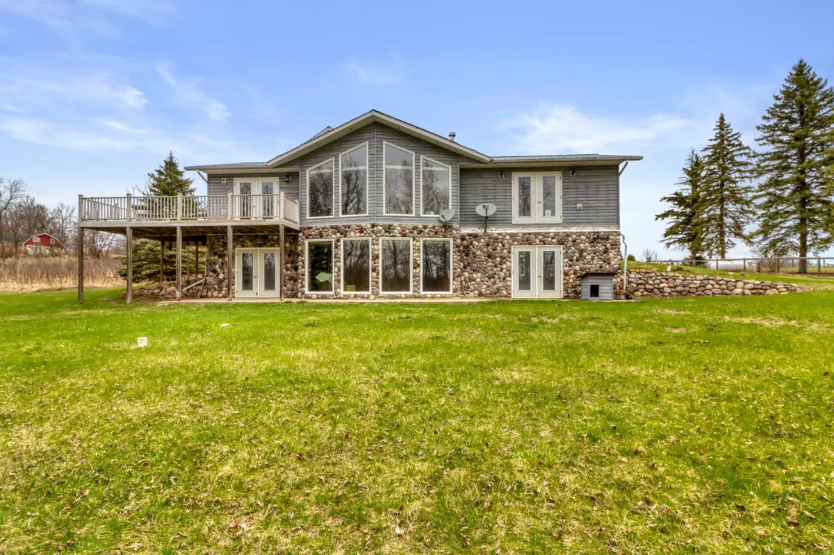 21494 Coaley Bay DR, Detroit Lakes, MN 56501