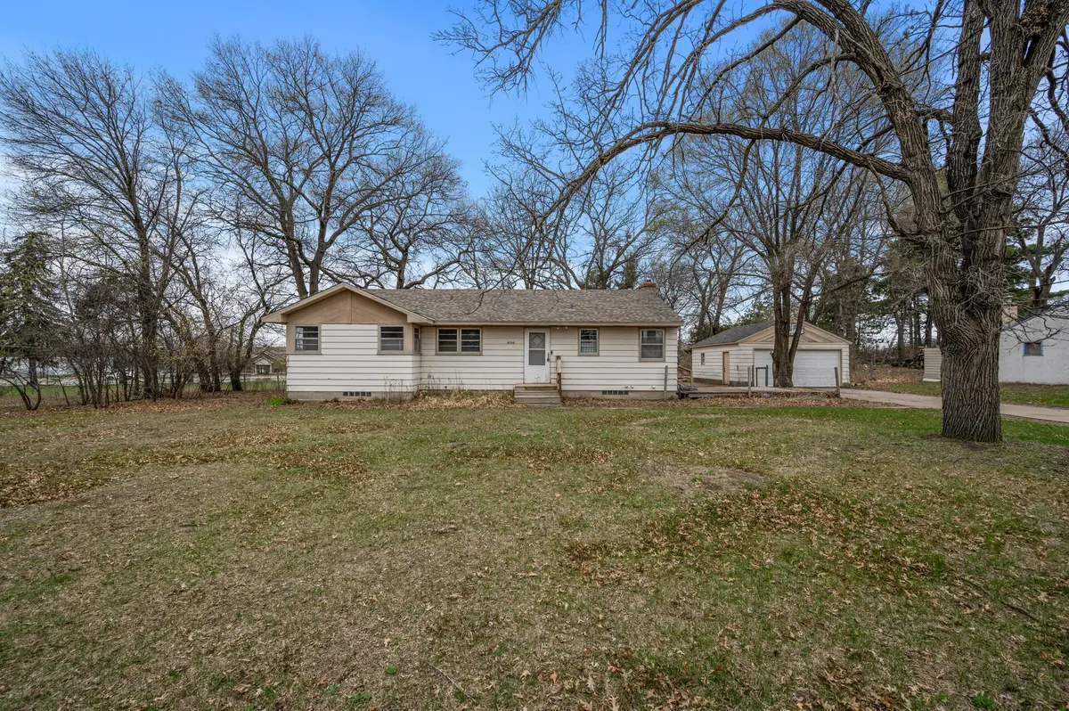 9330 Flintwood ST NW, Coon Rapids, MN 55433
