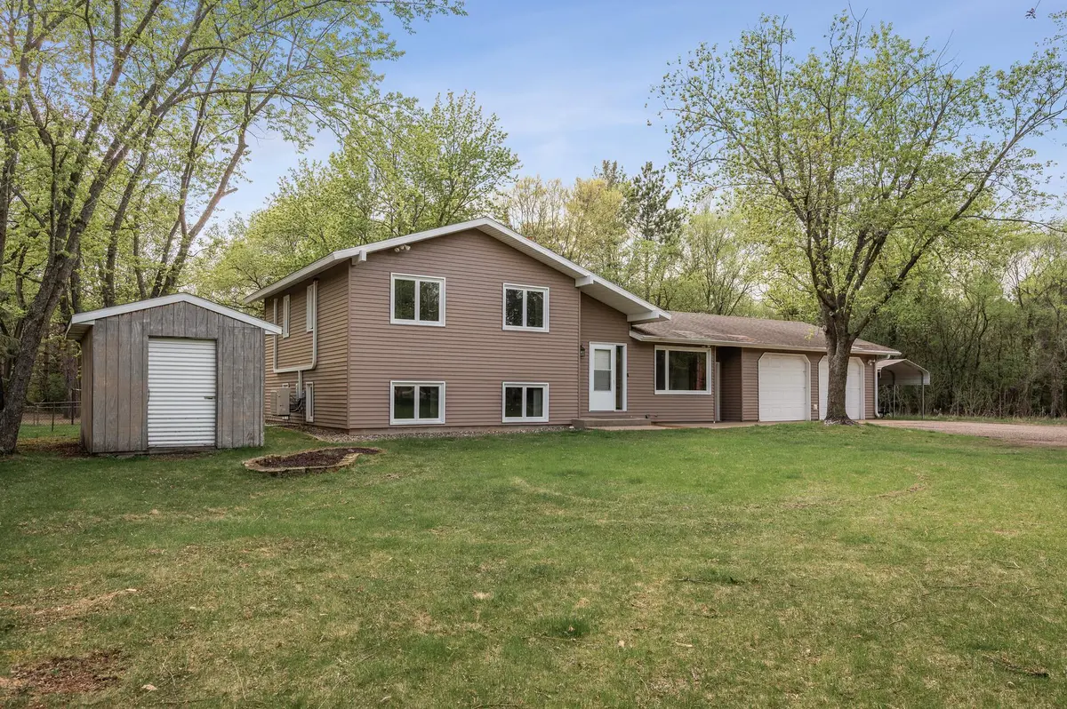 9120 100th AVE SE, Clear Lake, MN 55319