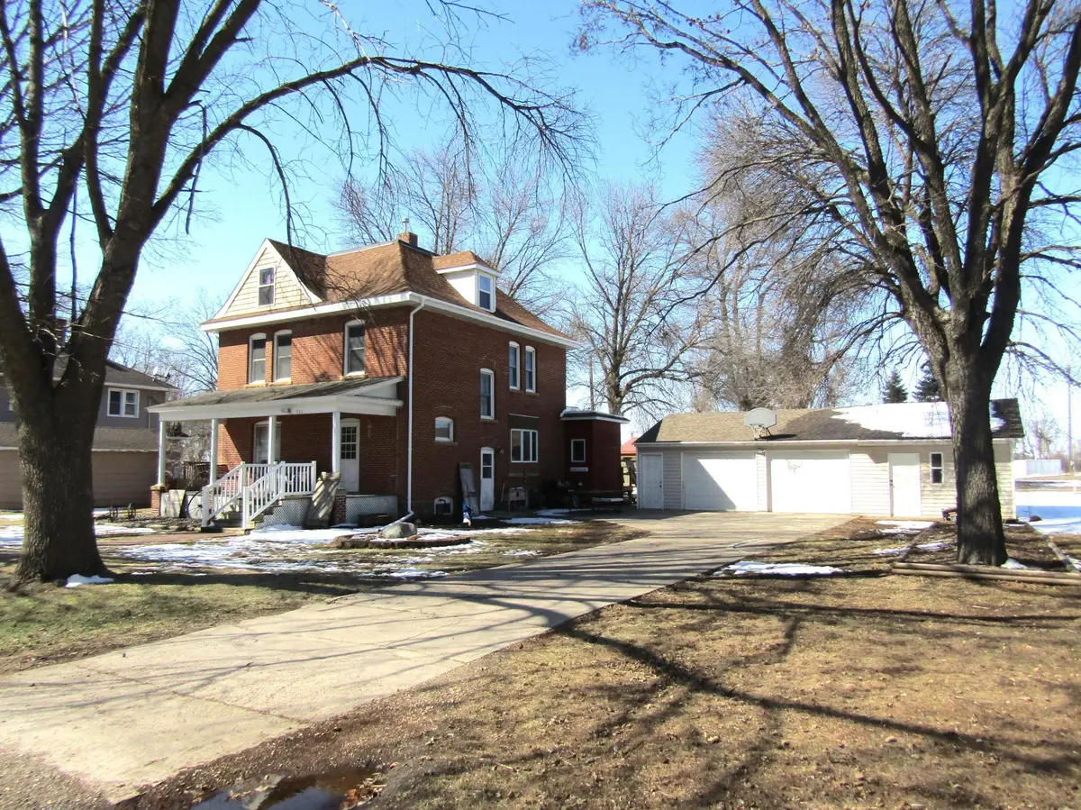 331 Park AVE, Watson, MN 56295