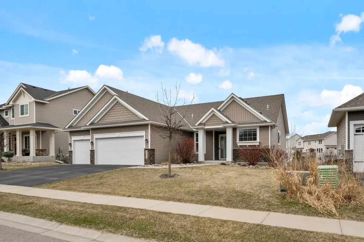 18199 Icon CT, Lakeville, MN 55044