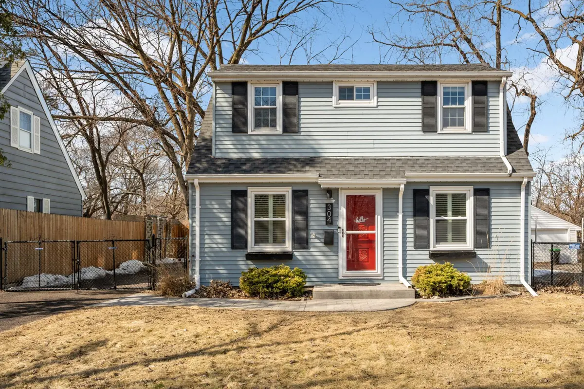 304 Van Buren AVE S, Edina, MN 55343