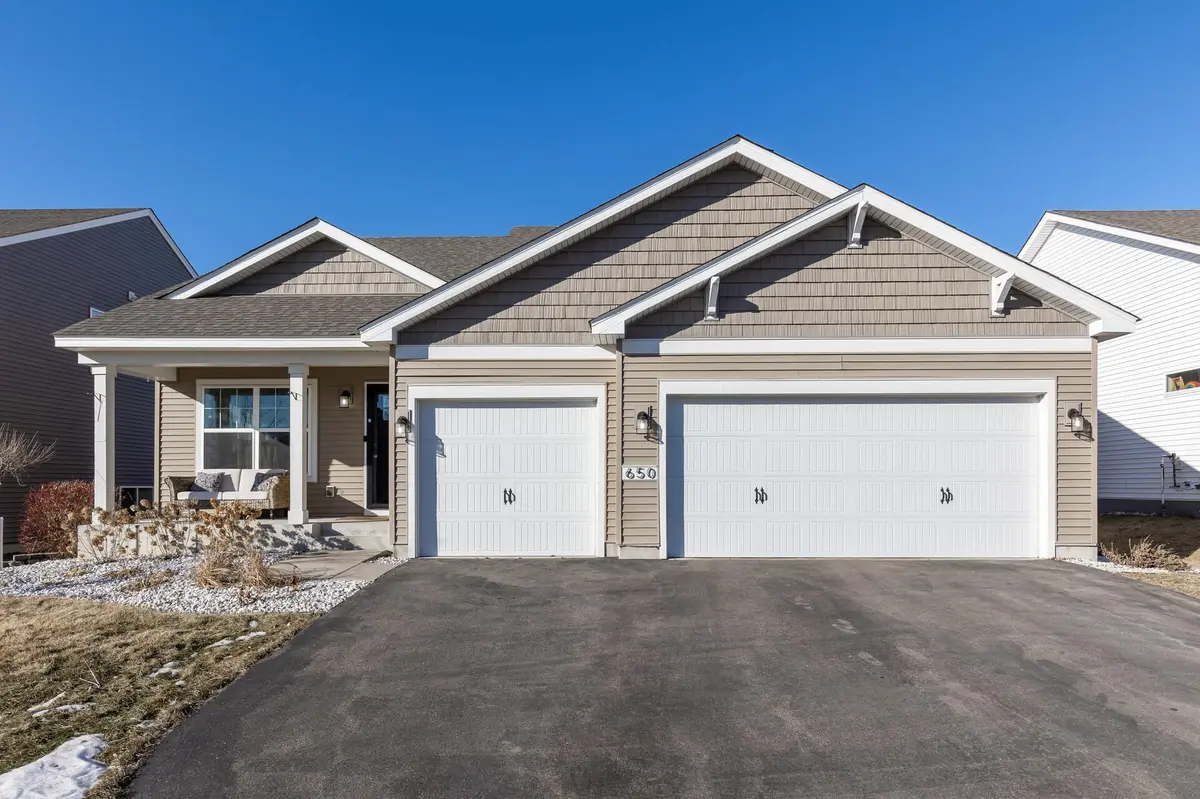 650 Copper CT, Waconia, MN 55387