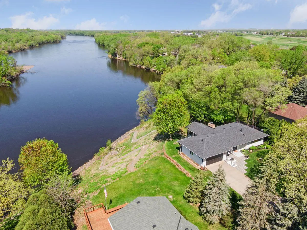 14820 Bowers DR NW, Ramsey, MN 55303