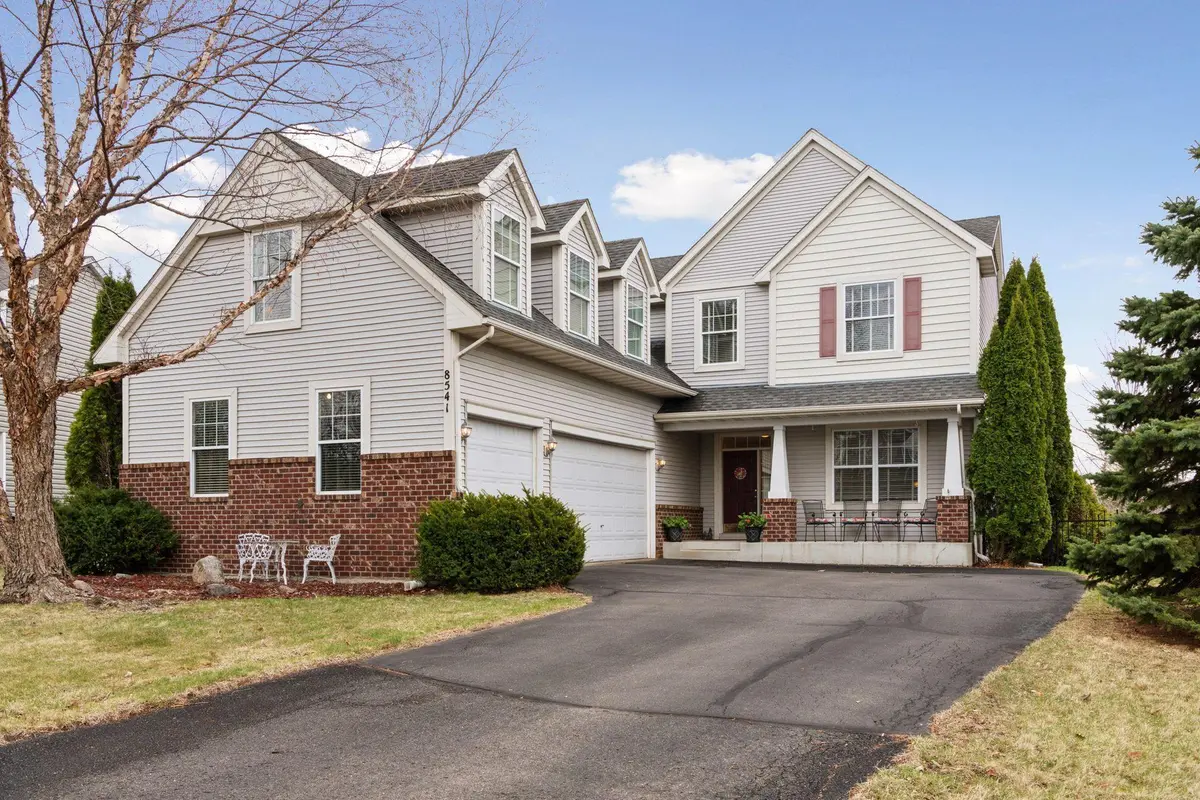 8541 Allegheny Grove BLVD, Victoria, MN 55386