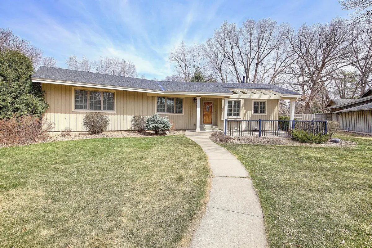 5657 N Danube RD, Fridley, MN 55432