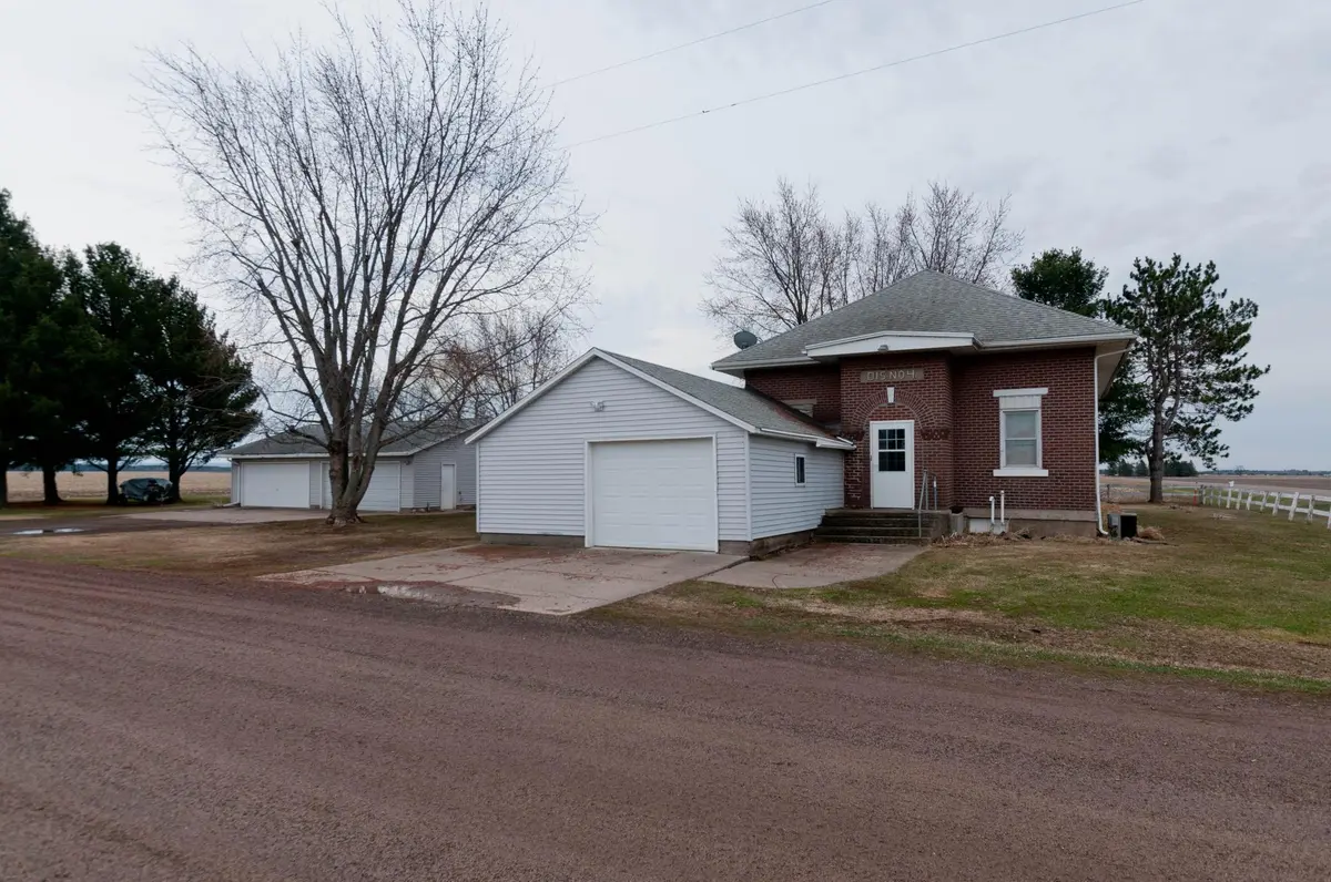 2101 25th AVE, Rice Lake, WI 54868