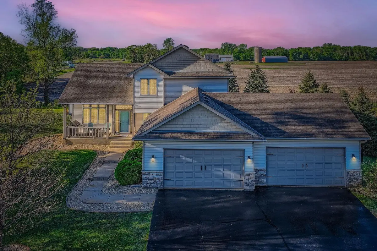 4544 161st AVE NE, Ham Lake, MN 55304