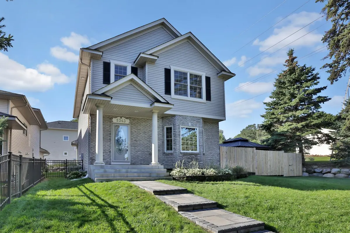 5343 Interlachen BLVD, Edina, MN 55436