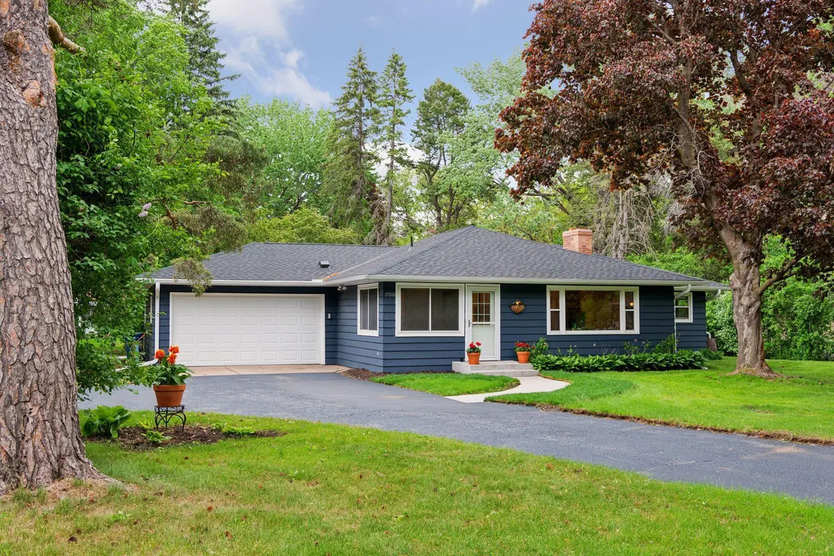 17810 11th AVE N, Plymouth, MN 55447