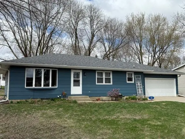 274 Buckwheat AVE, Windom, MN 56101