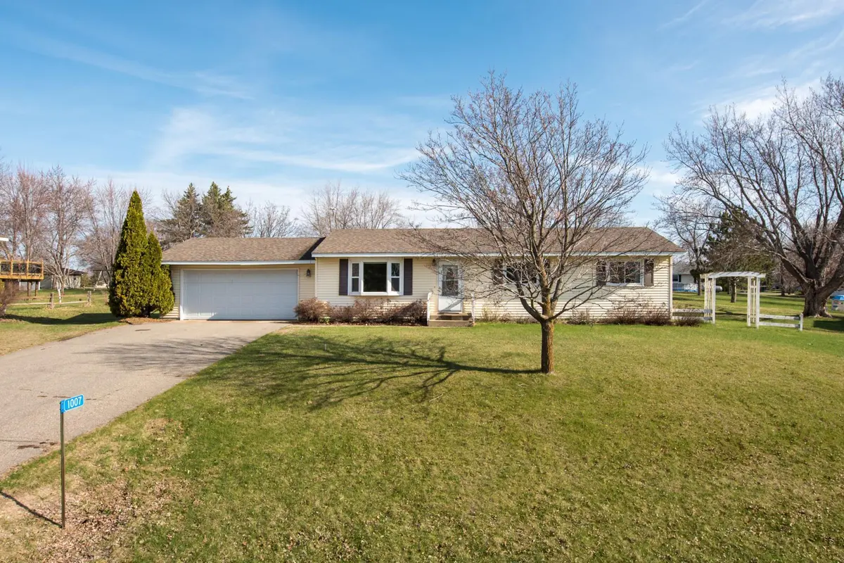 1007 Tabbert RD NW, Alexandria, MN 56308