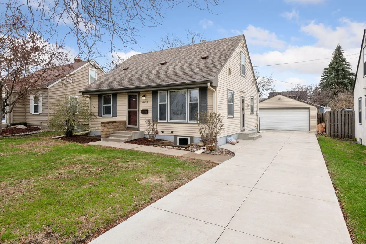 6433 14th AVE S, Richfield, MN 55423
