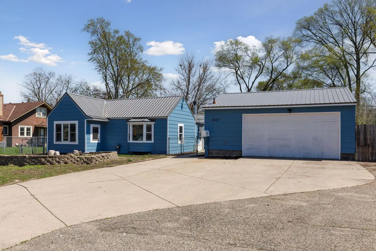 8307 Wentworth AVE S, Bloomington, MN 55420