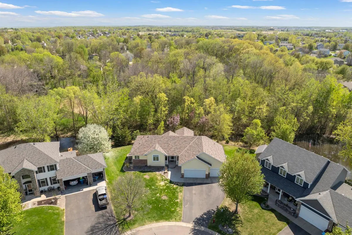 4870 Kaiser AVE NE, Albertville, MN 55301
