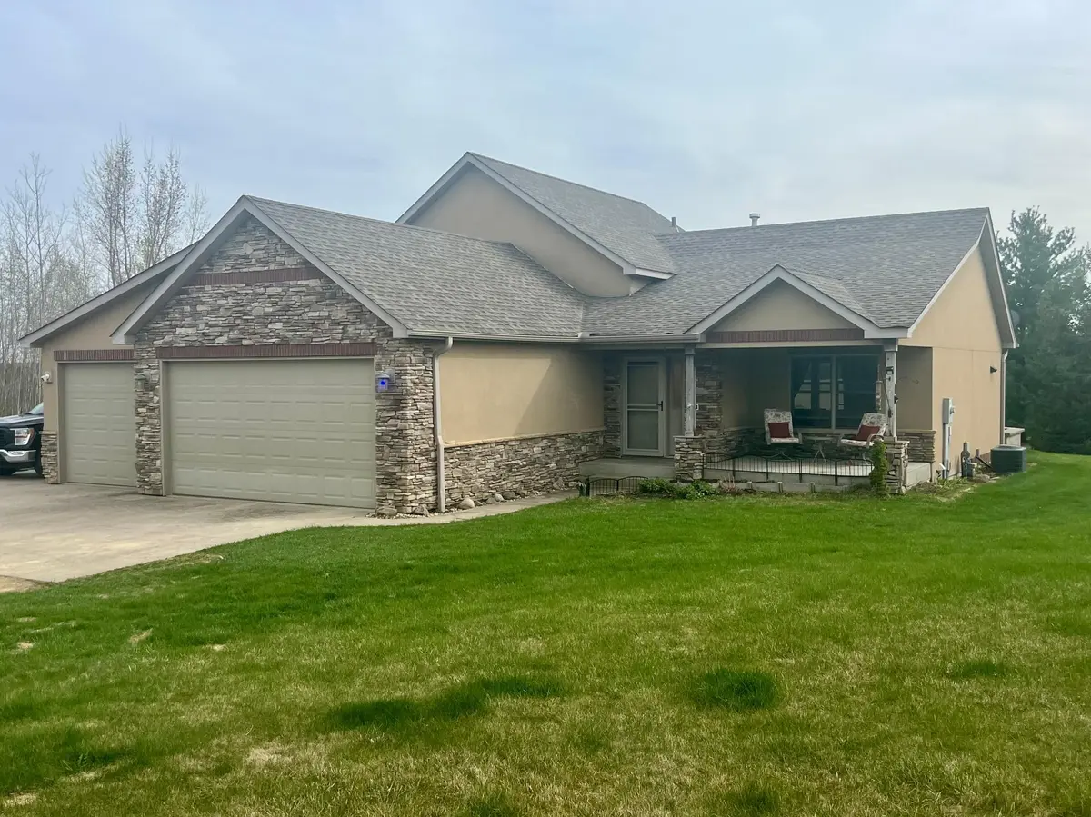 1263 138th AVE, New Richmond, WI 54017