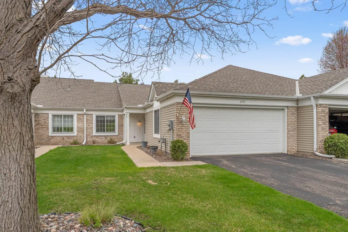 1711 121st LN NW, Coon Rapids, MN 55448