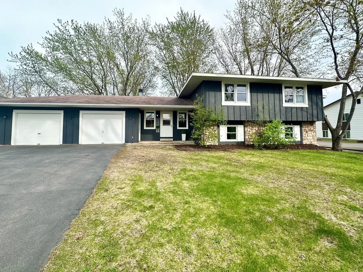 475 Sunset DR, Jordan, MN 55352