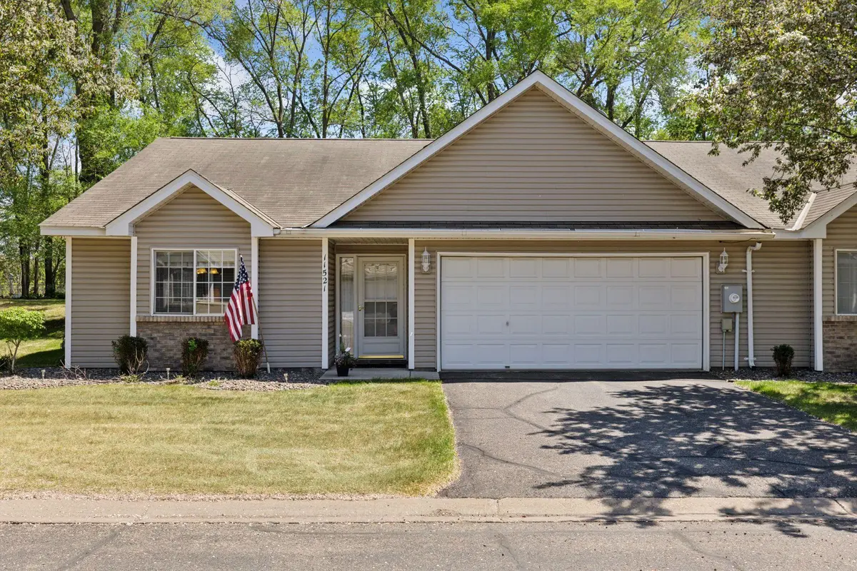 11521 Poppy ST NW, Coon Rapids, MN 55433