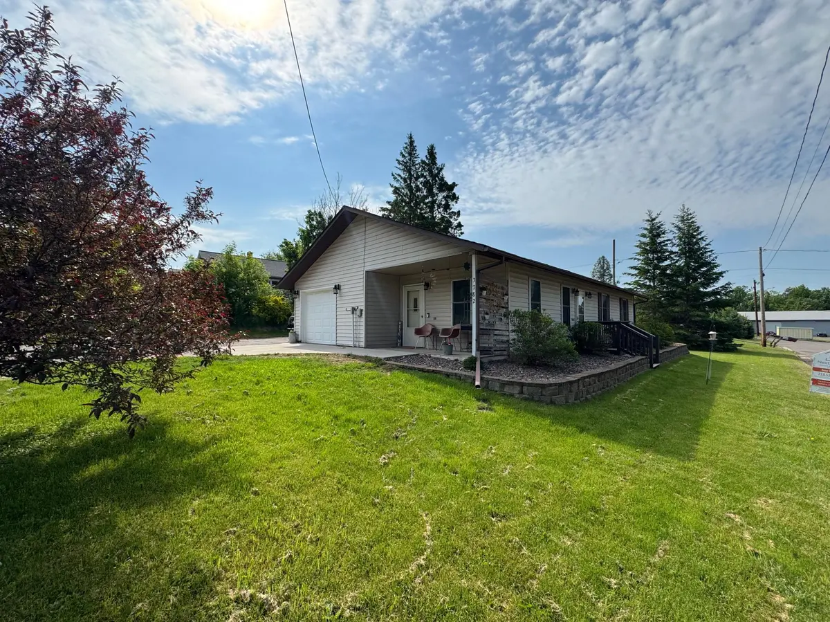 3782 Oak ST, Barnum, MN 55707