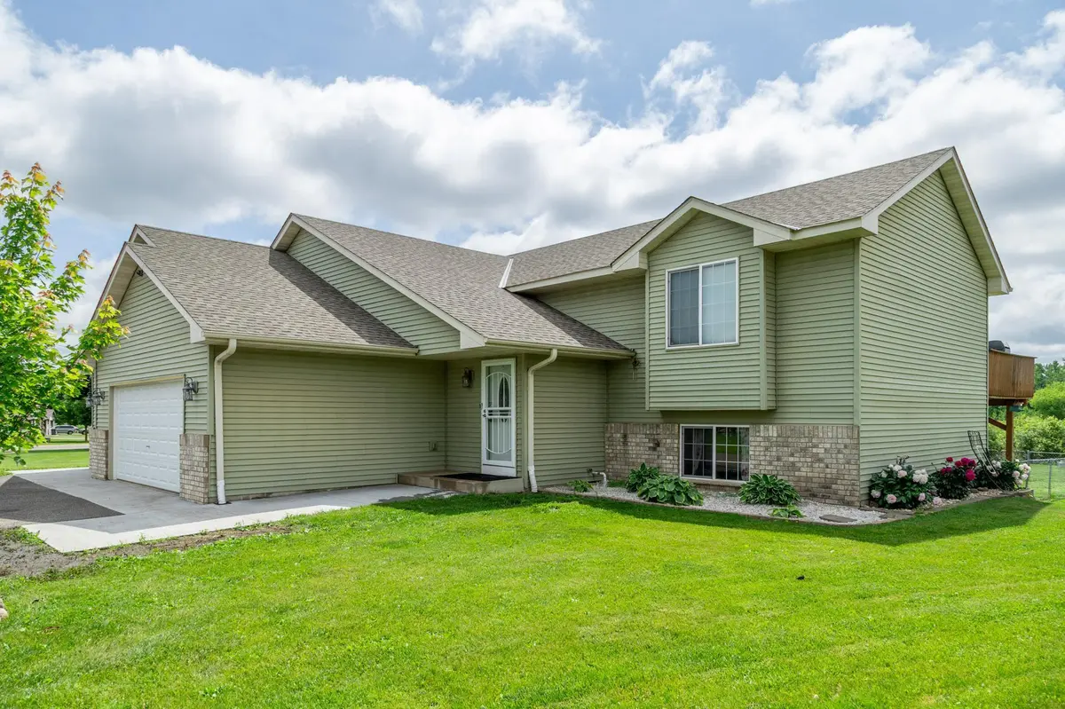 650 W 12th ST, Rush City, MN 55069
