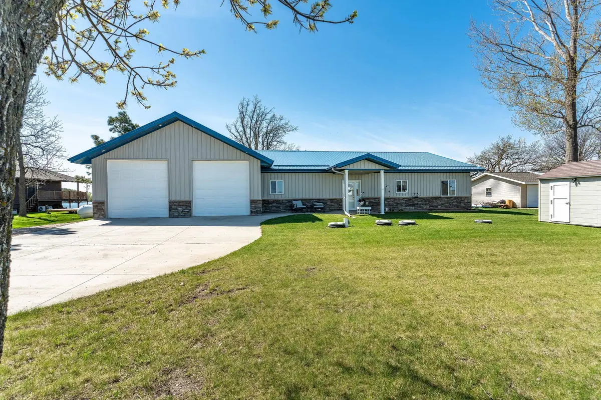 23060 Red Rock Shores DR SW, Hoffman, MN 56339