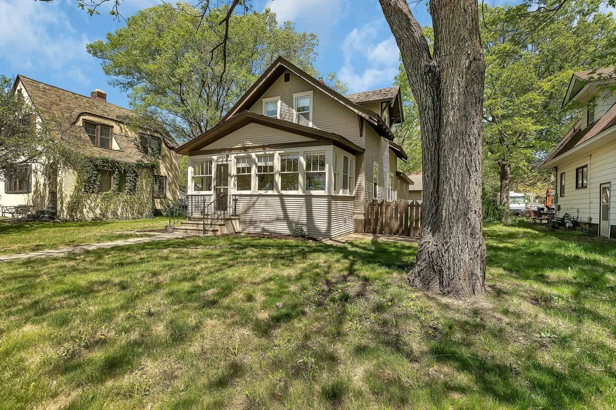 506 Riverside DR SE, Saint Cloud, MN 56304